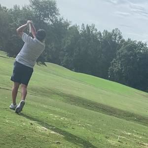 Meet your Posher, Devin